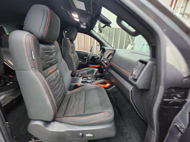 2025 Nissan Frontier Crew Cab PRO-4X 4x4