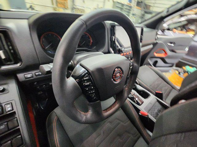 2025 Nissan Frontier Crew Cab PRO-4X 4x4