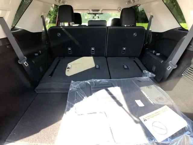 2024 Nissan Pathfinder SV 4WD