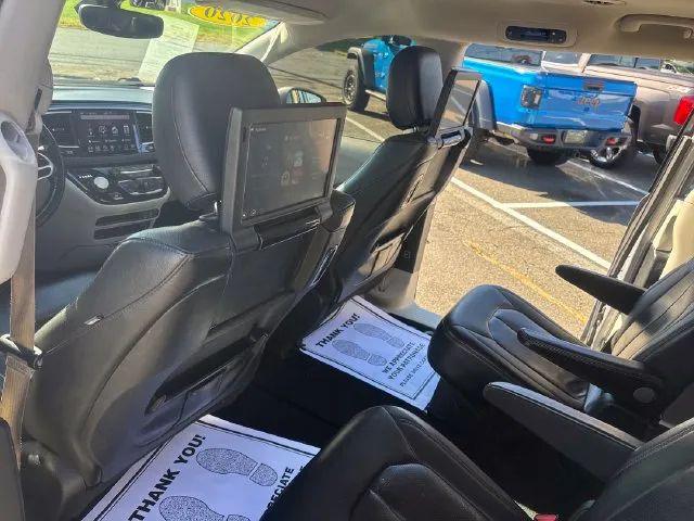 2020 Chrysler Pacifica Touring L Plus