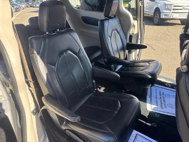 2020 Chrysler Pacifica Touring L Plus