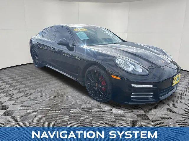 2015 Porsche Panamera 4