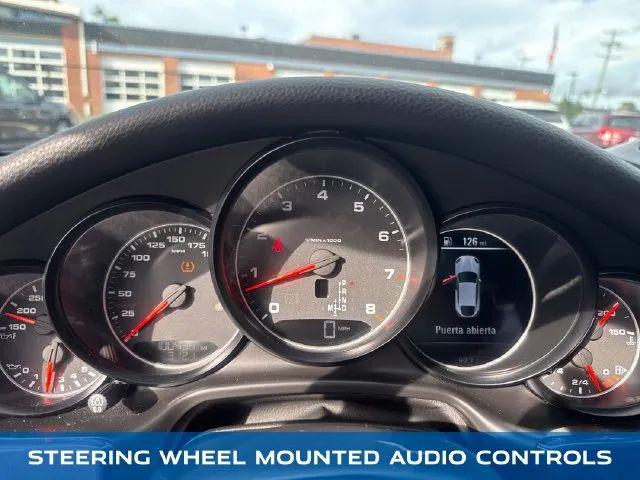 2015 Porsche Panamera 4