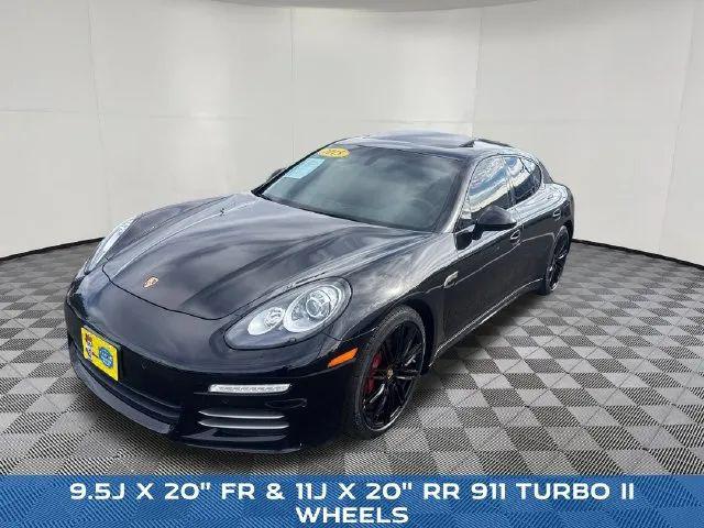 2015 Porsche Panamera 4