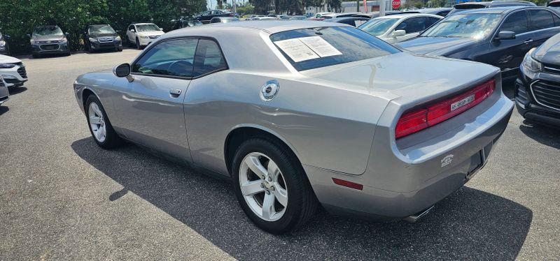 2014 Dodge Challenger SXT
