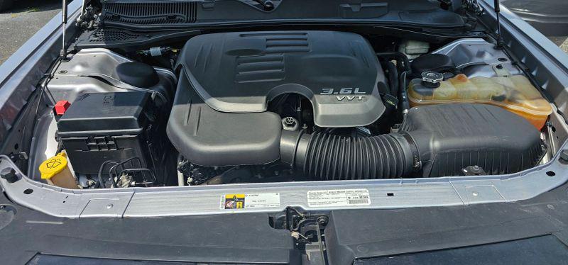 2014 Dodge Challenger SXT