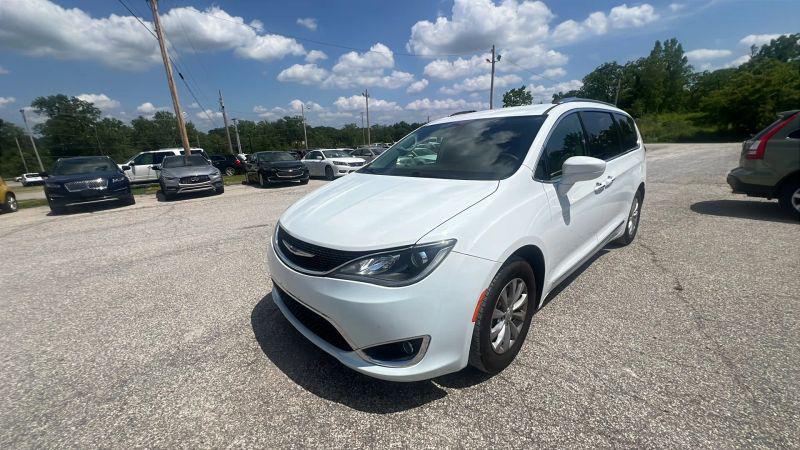 2018 Chrysler Pacifica Touring L Plus