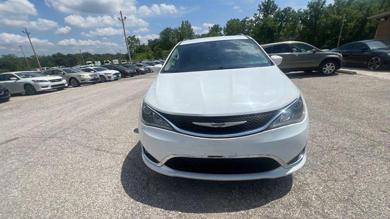 2018 Chrysler Pacifica Touring L Plus