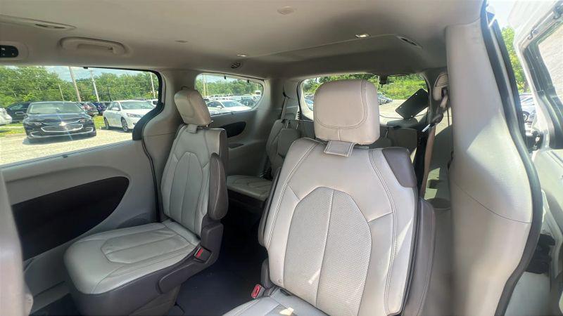 2018 Chrysler Pacifica Touring L Plus