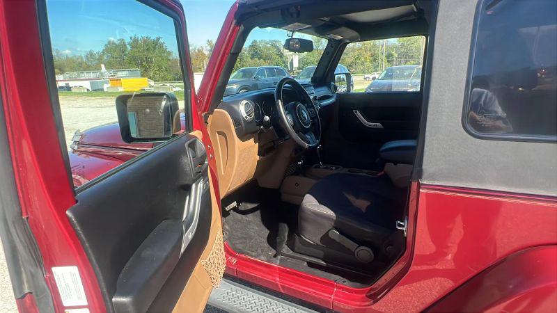 2013 Jeep Wrangler Sahara
