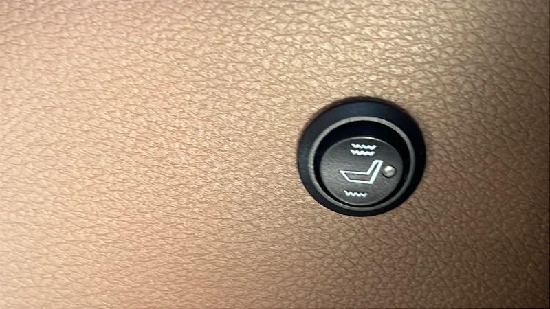2013 Jeep Wrangler Sahara