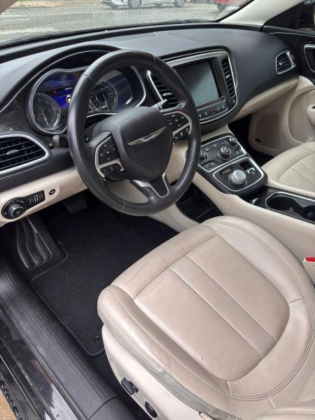 2015 Chrysler 200 C