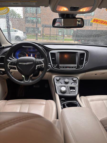2015 Chrysler 200 C