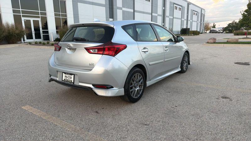 2016 Scion iM Base