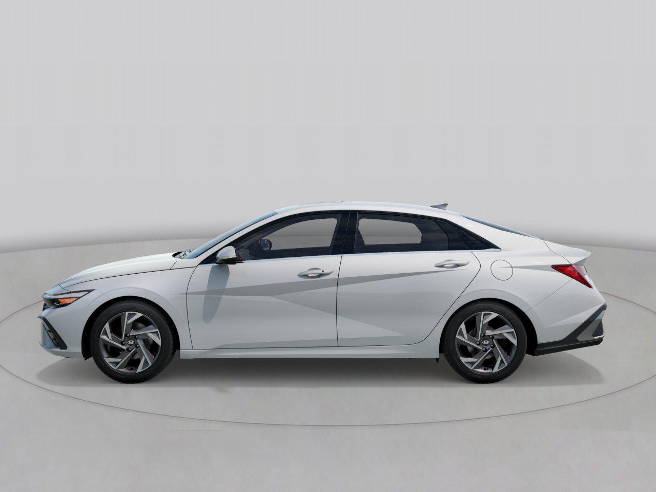 New 2026 White HYUNDAI Limited image 3