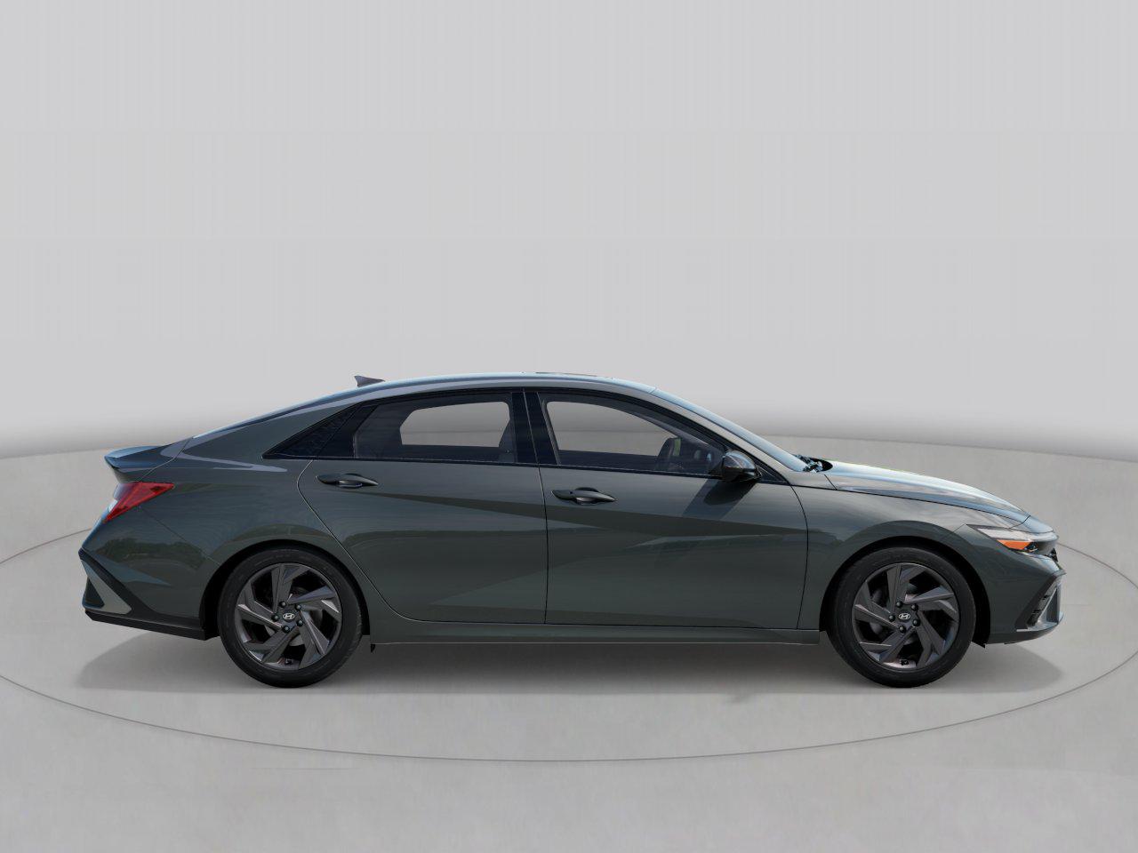 New 2026 Gray Hyundai SEL Sport Plus image 7