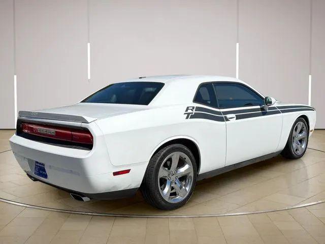 2013 Dodge Challenger R/T Plus