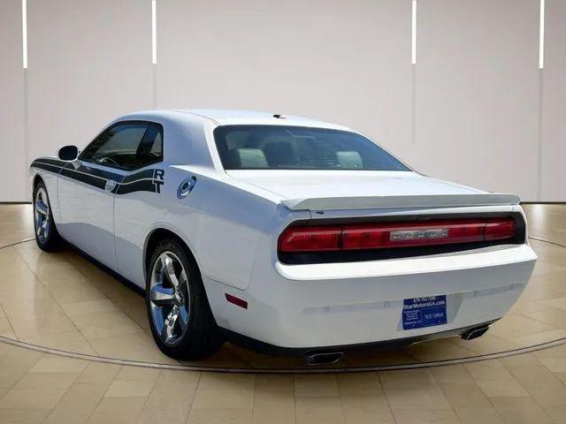2013 Dodge Challenger R/T Plus