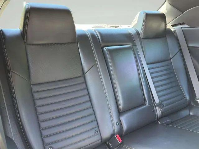 2013 Dodge Challenger R/T Plus