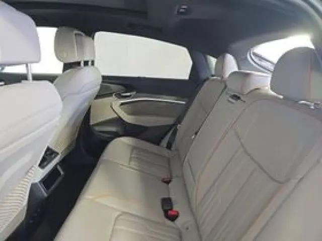 2024 Audi e-tron S line Prestige quattro