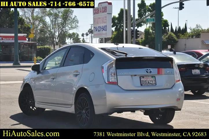 2014 Toyota Prius Plug-In Advanced