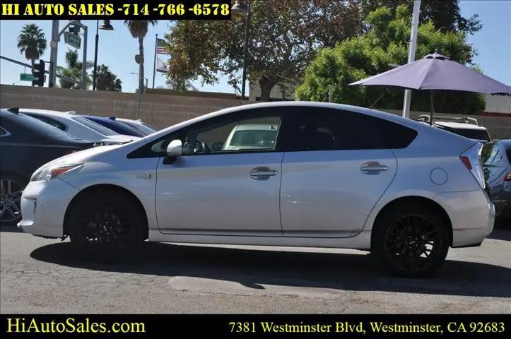 2014 Toyota Prius Plug-In Advanced