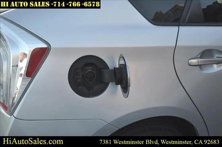 2014 Toyota Prius Plug-In Advanced