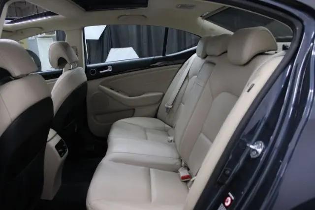 2014 Kia Cadenza Premium