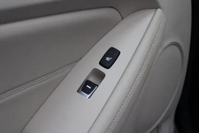 2014 Kia Cadenza Premium