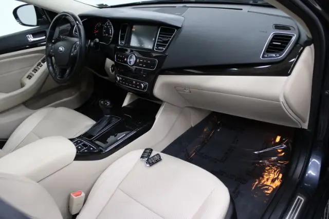 2014 Kia Cadenza Premium