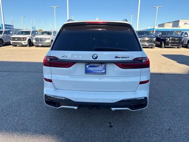 2021 BMW X7 M50i