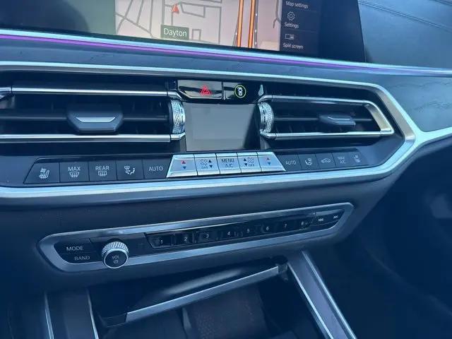 2021 BMW X7 M50i