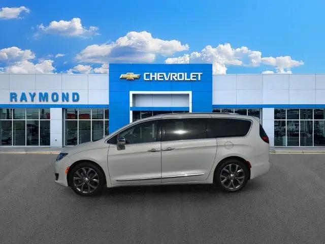 2019 Chrysler Pacifica Limited