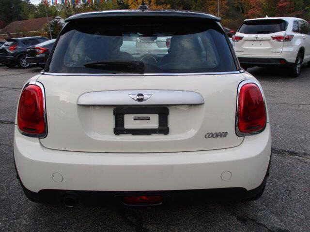 2015 MINI Hardtop Cooper