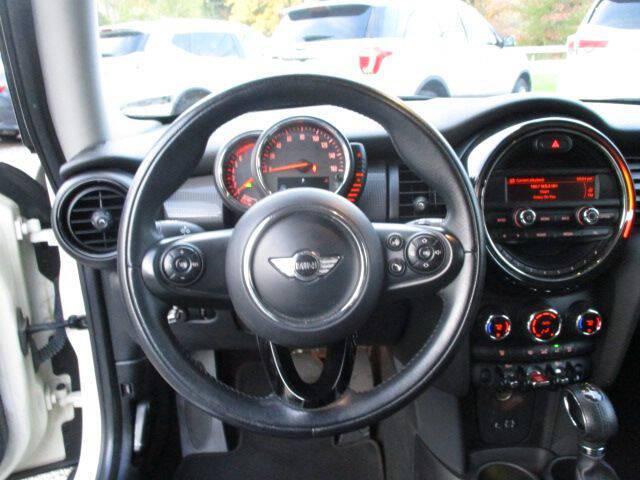 2015 MINI Hardtop Cooper