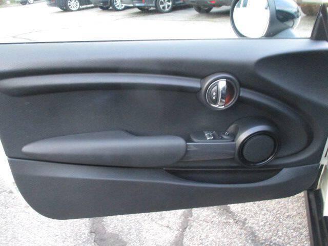 2015 MINI Hardtop Cooper