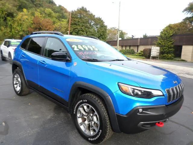 2022 Jeep Cherokee Trailhawk 4x4 for sale in Johnstown, PA