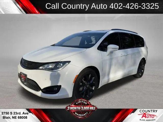 2019 Chrysler Pacifica Limited for sale in Blair, NE