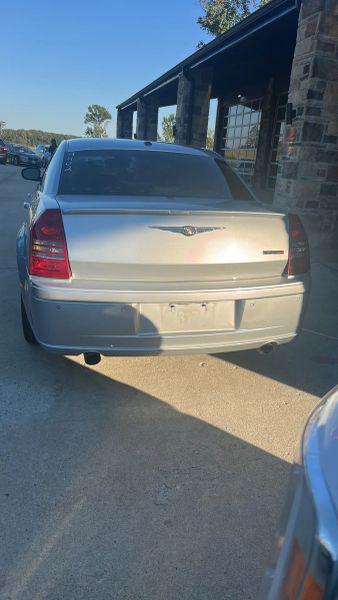 2006 Chrysler 300 SRT8