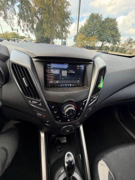 2015 Hyundai Veloster Turbo