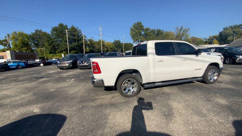 2022 Ram 1500 Big Horn Crew Cab 4x4 57 Box