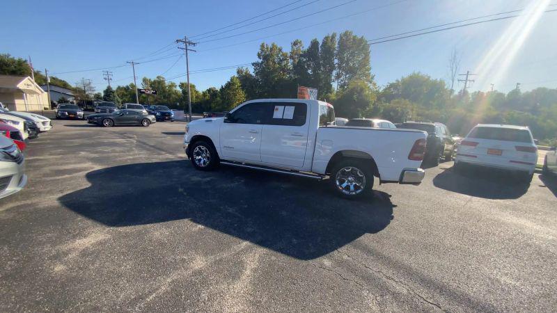 2022 Ram 1500 Big Horn Crew Cab 4x4 57 Box