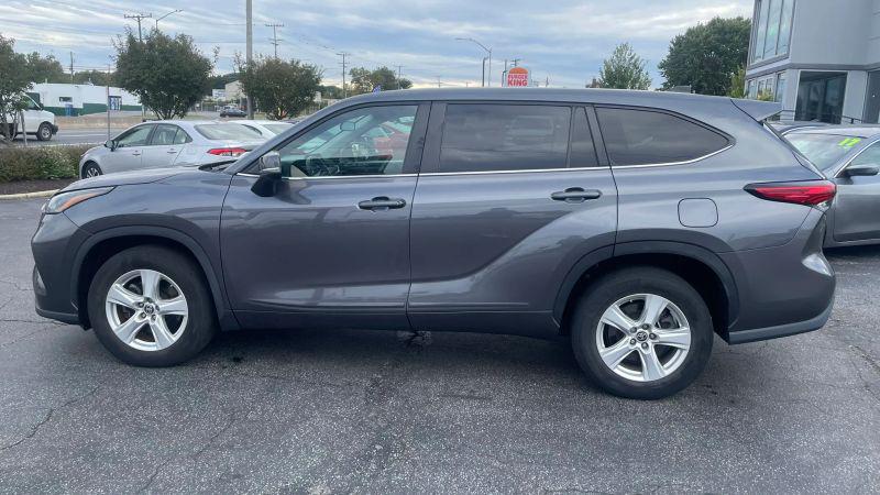 2023 Toyota Highlander L