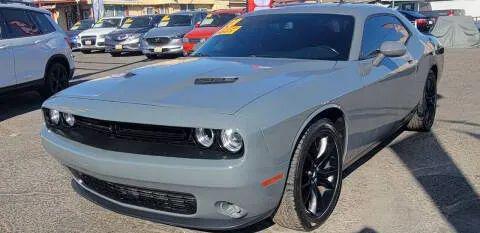 2018 Dodge Challenger SXT Plus