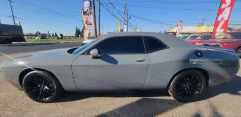 2018 Dodge Challenger SXT Plus