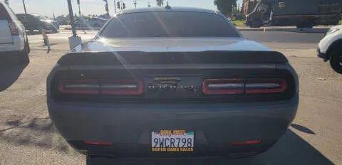 2018 Dodge Challenger SXT Plus