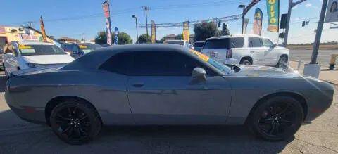 2018 Dodge Challenger SXT Plus