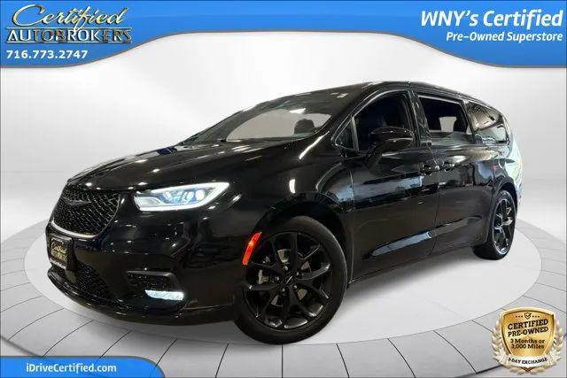 2025 Chrysler Pacifica Limited for sale in Grand Island, NY