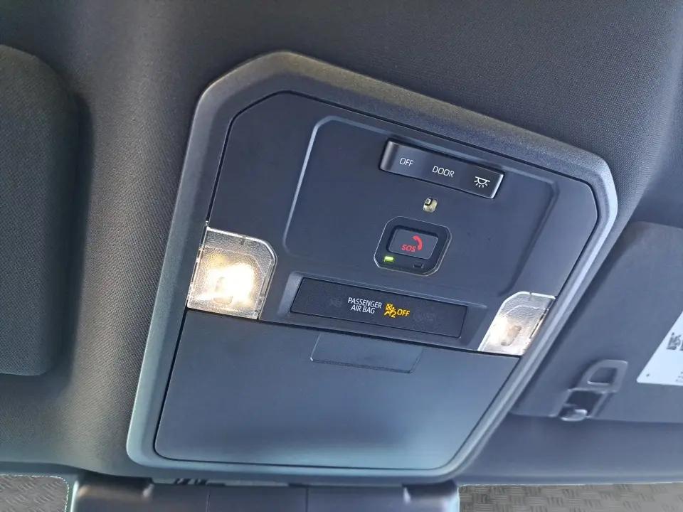 2025 Toyota Tacoma SR5 - Photo 34