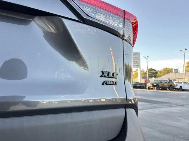 2021 Toyota RAV4 XLE Premium